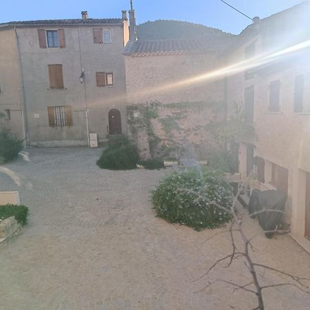 Ferienwohnung Au Puits De Figa Figanières Exterior foto